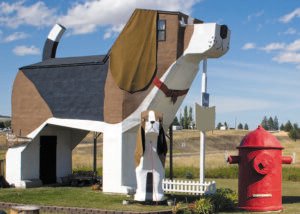 Dog Bark Park Cottonwood Idaho Sleep inside a giant beagle